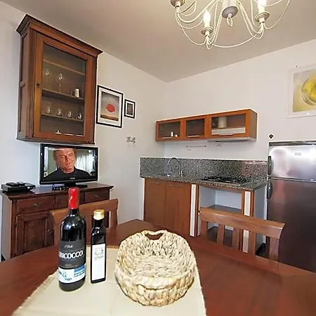 Elba Vip 3*