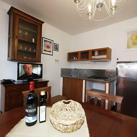 Elba Vip 3*