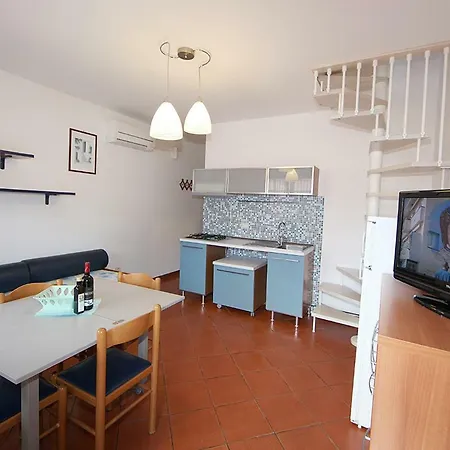 Elba Vip アパートホテル